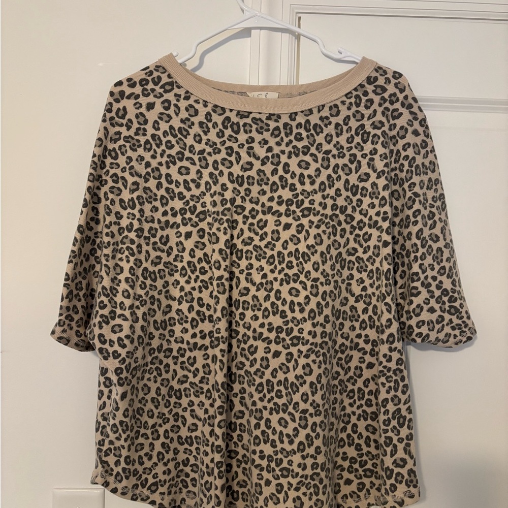 Oversized Leopard Print Women's Top